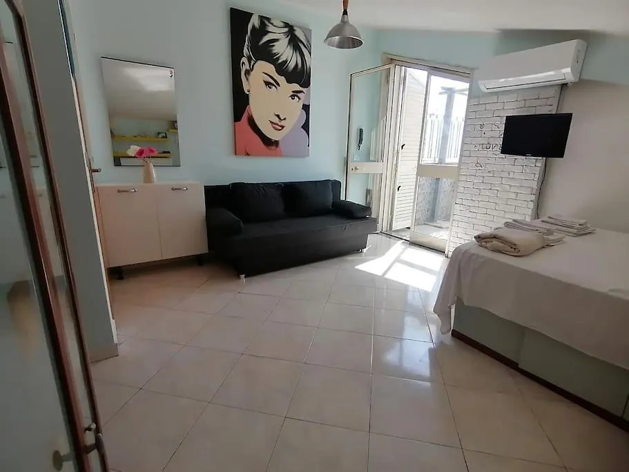 로칼루메라 Casa Di Arturo Mansarda 아파트 0*,  이탈리아