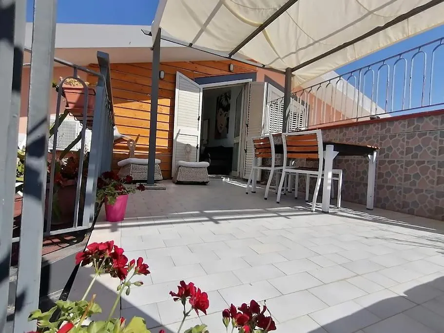 Apartmán Casa Di Arturo Mansarda Roccalumera